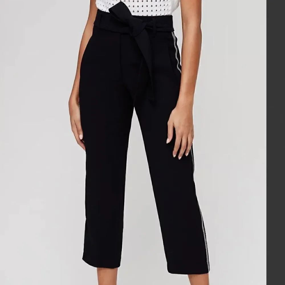 Aritzia Wilfred Tie-Front Black High Rise Ankle Pants Trousers Women’s Size 2